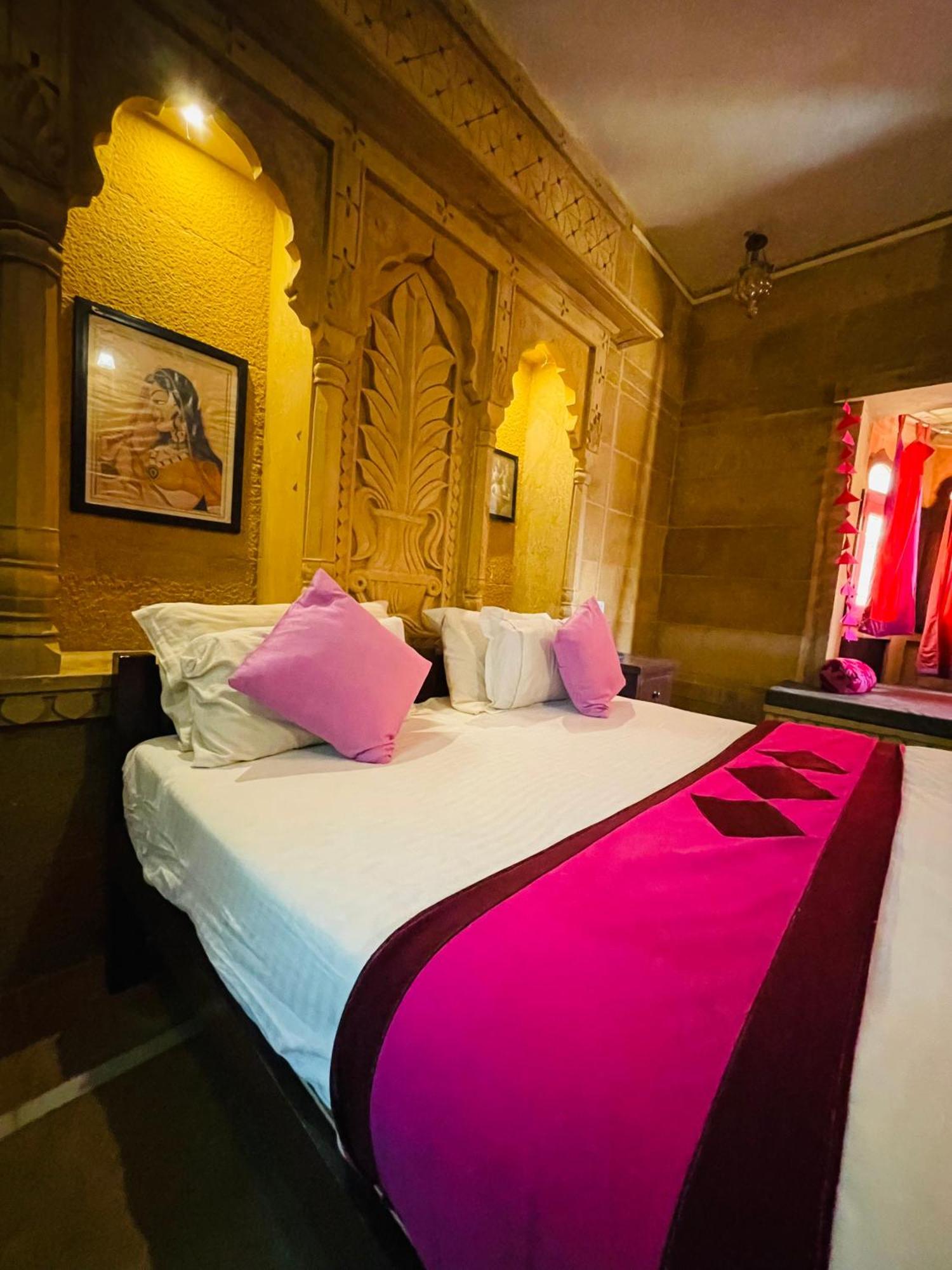 Hotel Nirmal Haveli Джайсалмер Екстериор снимка