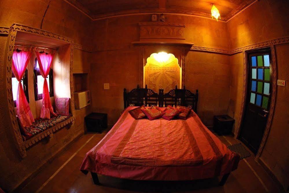 Hotel Nirmal Haveli Джайсалмер Екстериор снимка